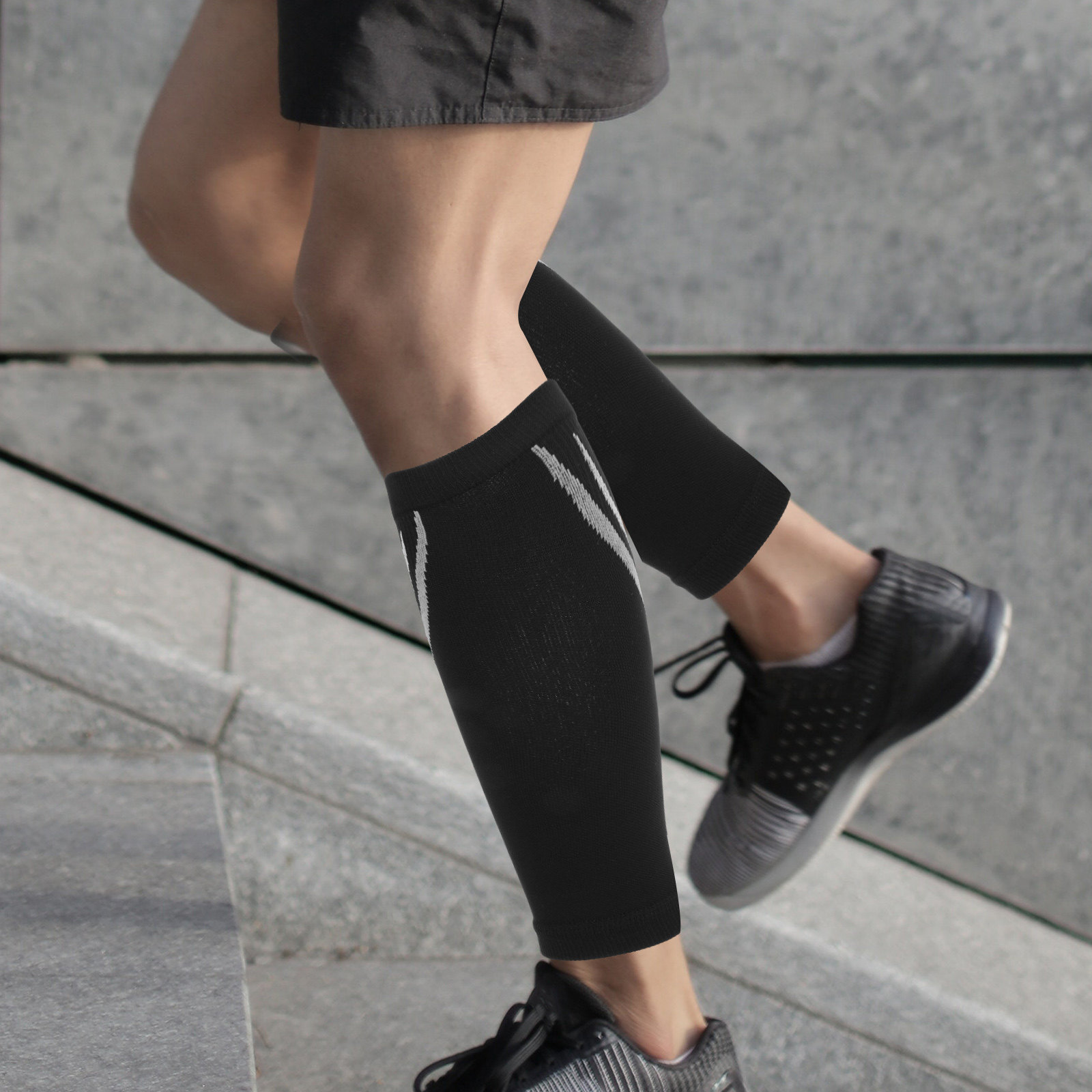 1 paio di calze a compressione - Compression Sleeve Calf recensione e prezzo